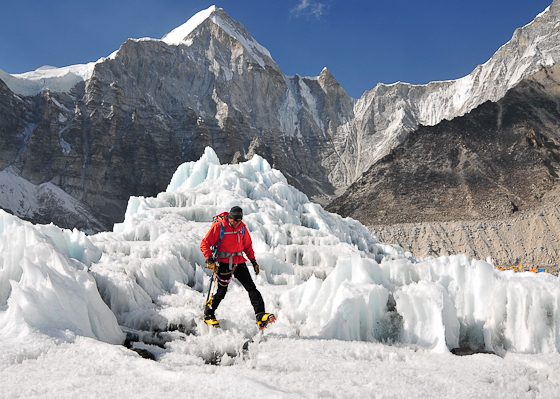 EB EVEREST 08829 icefall JakeNorton