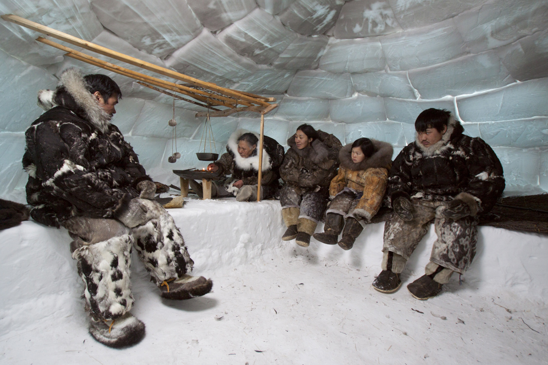 People of a Feather still 6 igloo recreation1