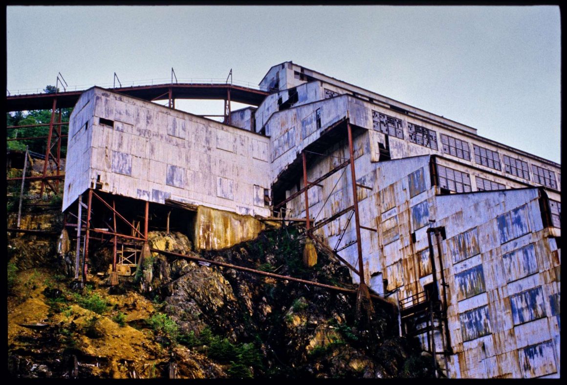 Britannia Mill Building pre 2005 restoration DAGAN BEACH PHOTO
