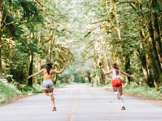 Jessy-Braidwood-and-Neve-Petersen-Paradise-Valley-Squamish-REANNAN-SHAY