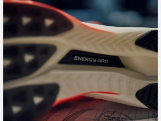 New Balance FuelCell SuperComp Elite v5