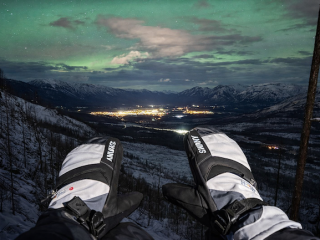 Swany mitts and the northern lights